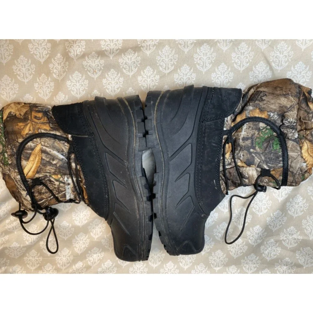 Itasca Boys Youth Size 2 Snow Boots Winter Camo Black Pull-On Drawstring